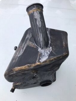 Olejová nádrž na NSU 351, 501 OS, OSL