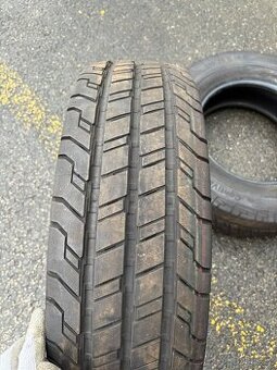 215/75 R16C Continental Vancontact 100