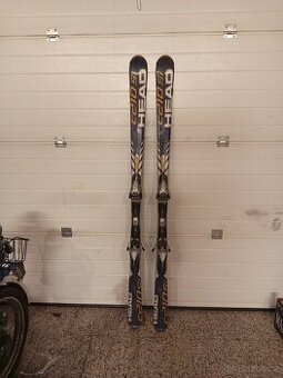 Sjezdové lyže Head C210Si