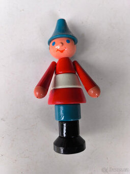 Staré hračky,dřevěná hračka,dřevěná figurka,panáček,70.léta