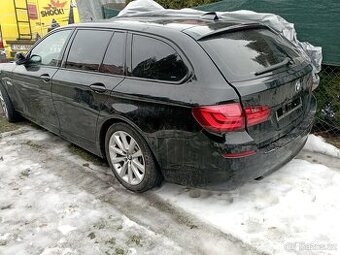 BMW F10-F11 náhradní díly z vozu černá