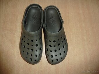 Gumová obuv ve. 35