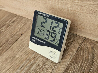 Digitální teploměr s vlhkomerem HTC-1