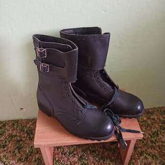 Boty pánské kožené