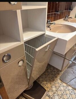 Set Nábytku do koupelny