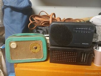 Rádia na náhradní díly