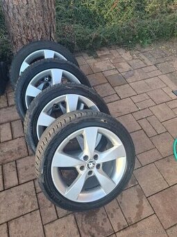 ALU Kola 215/45 R16