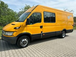 Iveco Daily Maxi. 9 místne. Tuplaky. Do 3.5 T