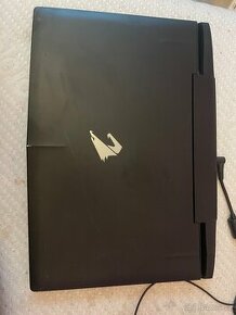 Herní notebook AORUS x7 v7