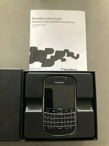 Blackberry Bold 9900, černý