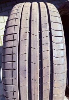 sada 2+2ks Pirelli P ZERO PZ4 225/40 R19 a 255/35 R19