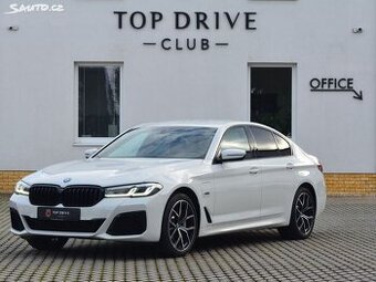 BMW Řada 5, 530e/xDrive/H&K/Skladem