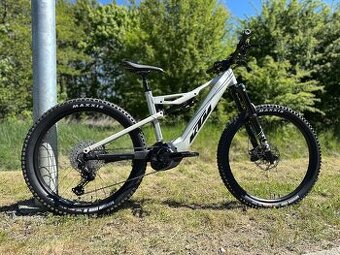 Elektrokolo KTM MACINA KAPOHO 7972 BOSCH CX 750Wh NOVÉ