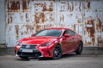 Lexus RC 300h Luxury