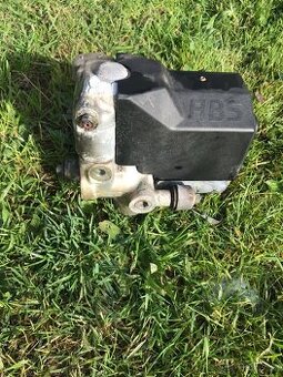Prodám ABS na Mercedes W190 - 1