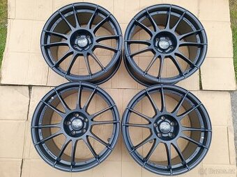 Prodám 19" OZ Racing Ultraleggera HLT (19x9, ET42, 5x112)