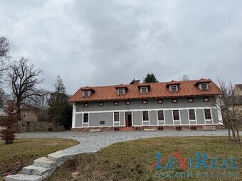 Prodej rodinného domu na pozemku 10 057 m2 Vysoký Újezd - Be