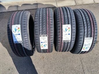 235/55 R18
