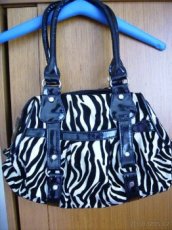 Kabelka vzor zebra