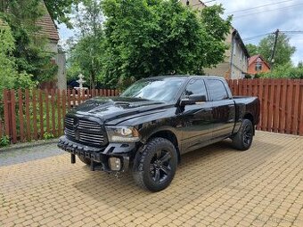 Dodge ram 1500 2015 5.7 4x4 sport