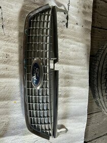 MASKA FORD MONDEO MK4 7S71-8200-A