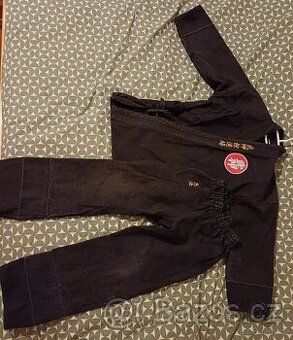 černé kimono na Ninjutsu, vel 140