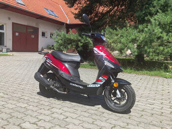 Skútr Digita