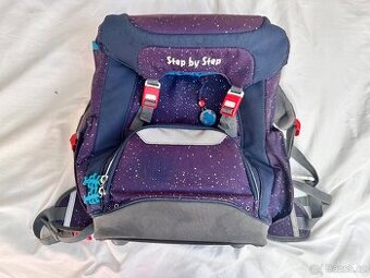 Špičková rostoucí aktovka Step by Step Grade pro 1.–4. třídu