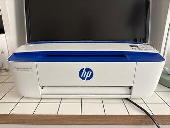 Multifunkční tiskárna HP 3790 ve funkčním stavu.