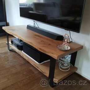 TV stolek masiv