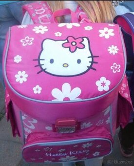 Batoh do školy Hello Kitty