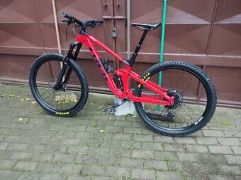 Trek Slash 7