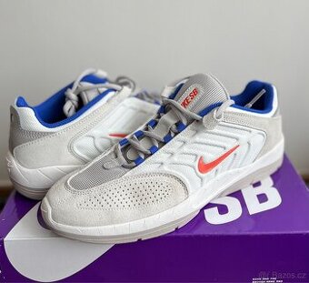 Nike SB Vertebrae 43