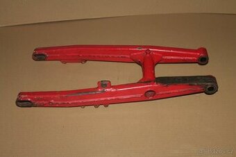 ČZ 125/519 Kyvná vidlice