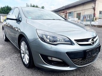 OPEL ASTRA J 1.4T AUTOMAT SERVIS OPEL DO 2025 1.MAJ