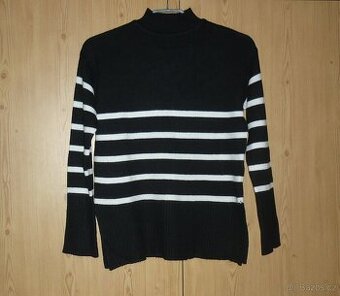 Černo-bílý proužkovaný svetr Takko Fashion
