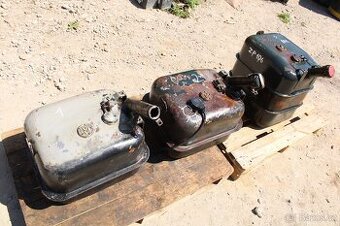 Zetor 7211 7745 a podobné nádrž