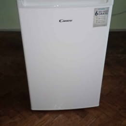 lednička s malým mrazákem