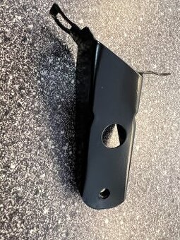 BMW F36 držák blatníku levý, nový