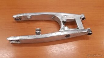 Husqvarna TE 410E  kyvka