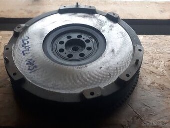 Isuzu tropper,Opel monterey setrvacnik,lamela 3.0 dti