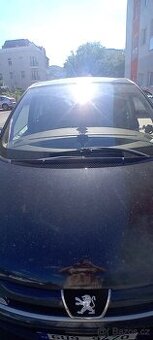 Peugeot 807 2.2 HDi 94kw