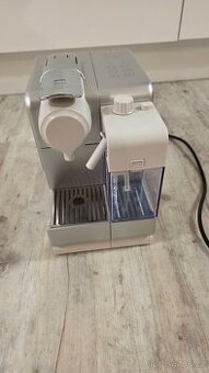 DeLonghi Nespresso Lattissima Touch
