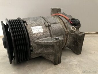 Kompresor klimatizace - Toyota Yaris 2 ID:185