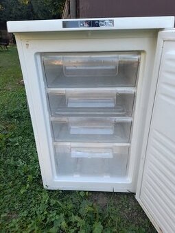 Mrazák Candy málo používaný