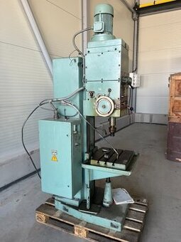 96. Sloupová vrtačka 2H 125