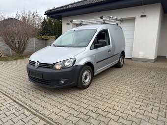 VW Caddy 2,0 CNG 80kW R.2016 184000km vestavba TOP