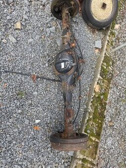 Mitsubishi L 200 zadní náprava