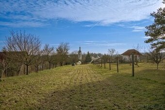 Stavební pozemek 1000m2 na prodej, Buchlovice