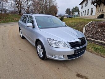Škoda Octavia 2 1,6 TDI 77 KW, digi klima , vyhř.sed. ZADÁNO